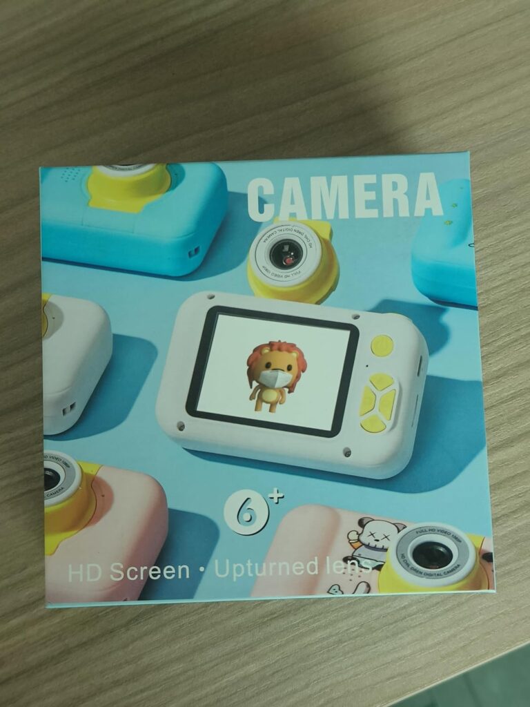Kid Camera,ARNSSIEN Camera for Kid,2.4in IPS Screen Digital Camera,180°Flip Len Student Camera,Children Selfie Camera with Playback Game,Christmas/Birthday Gift for 4 5 6 7 8 9 10 11 Year Old Girl Boy
